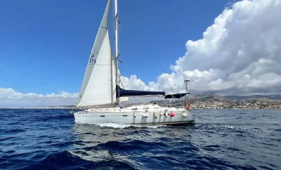 Velero Oceanis Clipper 393