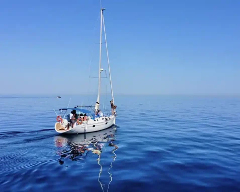 Velero Oceanis 351